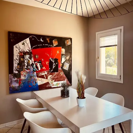 Cozy In The Heart Of Apartmán